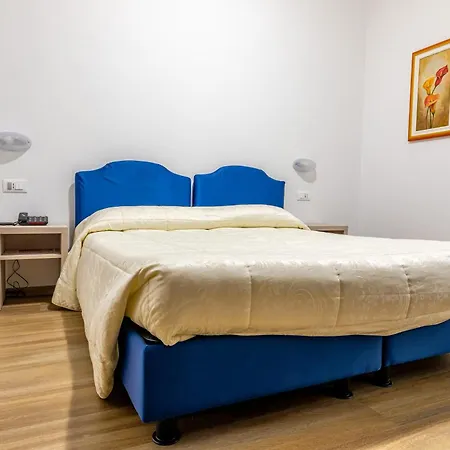 Cristallo Hotel 3*